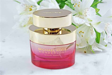 michael kors wonderlust notes